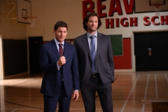 Supernatural -- "Atomic Monsters" -- Image Number: SN1501b_0098r.jpg -- Pictured (L-R): Jensen Ackles as Dean and Jared Padalecki as Sam -- Photo: Diyah Pera/The CW -- © 2019 The CW Network, LLC. All Rights Reserved.