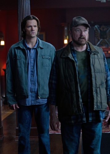 "Meet the New Boss"  - (L-R): Jared Padalecki as Sam Winchester and Jim Beaver as Bobby Singer in SUPERNATURAL on The CW.Photo: Jack Rowand/The CW&copy;2011 The CW Network, LLC. All Rights Reserved.