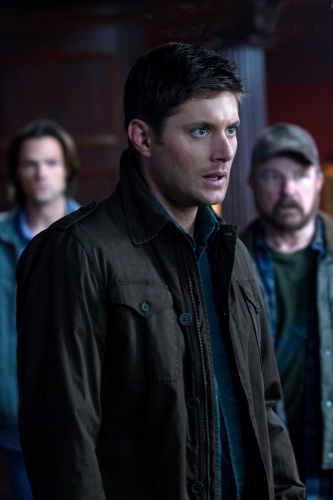 "Meet the New Boss"  - (L-R): Jared Padalecki as Sam Winchester, Jensen Ackles as Dean  Winchester (foreground), and Jim Beaver as Bobby Singer in SUPERNATURAL on The CW.Photo: Jack Rowand/The CW&copy;2011 The CW Network, LLC. All Rights Reserved.