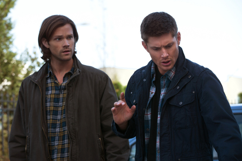 Supernatural -- "Dog Dean Afternoon" -- Image SN906a_1669 -- Pictured (L-R): Jared Padalecki as Sam and Jensen Ackles as Dean -- Credit: Jack Rowand/The CW --  &copy; 2013 The CW Network, LLC. All Rights Reserved