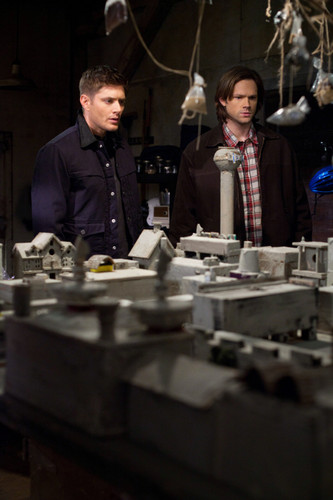 Supernatural â€&ldquo; â€œGoodbye Stranger" -- Image SN817b_0014 -- Pictured (L-R): Jensen Ackles as Dean and Jared Padalecki as Sam -- Credit: Liane Hentscher/The CW --  &copy; 2013 The CW Network. All Rights Reserved