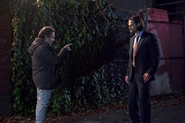 Supernatural -- "Holy Terror" -- Image SN909b_0490 -- Pictured (L-R): Curtis Armstrong as Metatron and Jared Padalecki as Sam -- Credit: Katie Yu/The CW --  &copy; 2013 The CW Network, LLC. All Rights Reserved
