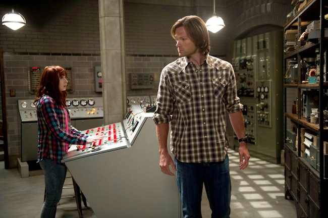 Supernatural -- "Slumber Party" -- Image SN904a_0070 -- Pictured (L-R): Felicia Day as Charlie and Jared Padalecki as Sam -- Credit: Diyah Pera/The CW --  © 2013 The CW Network, LLC. All Rights Reserved