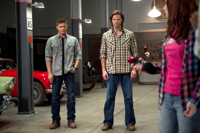 Supernatural -- "Slumber Party" -- Image SN904b_0049 -- Pictured (L-R): Jensen Ackles as Dean, Jared Padalecki as Sam, and Felicia Day as Charlie -- Credit: Diyah Pera/The CW --  © 2013 The CW Network, LLC. All Rights Reserved