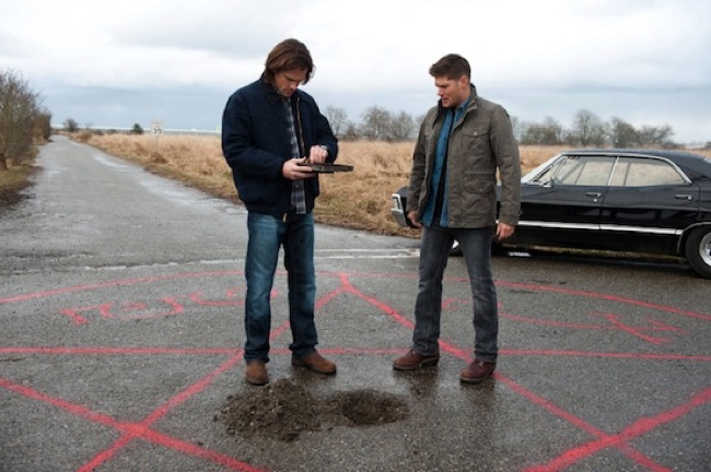 Supernatural -- â€œTaxi Driver" -- Image SN819a_0034 -- Pictured (L-R): Jared Padalecki as Sam and Jensen Ackles as Dean -- Credit: Diyah Pera/The CW --  &copy; 2013 The CW Network. All Rights Reserved