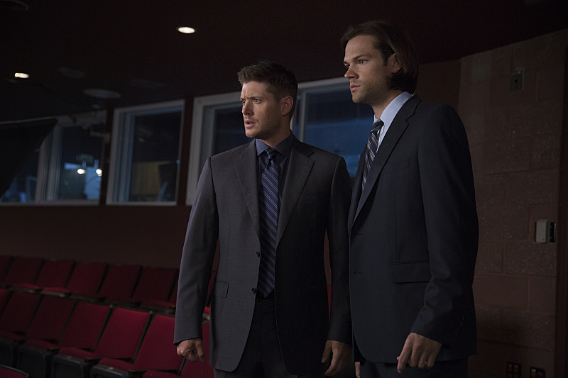 Supernatural -- "Fan Fiction" -- Image SN1005b_0020 -- Pictured (L-R): Jensen Ackles as Dean and Jared Padalecki as Sam -- Credit: Katie Yu/The CW --  ÃÂ© 2014 The CW Network, LLC. All Rights Reserved