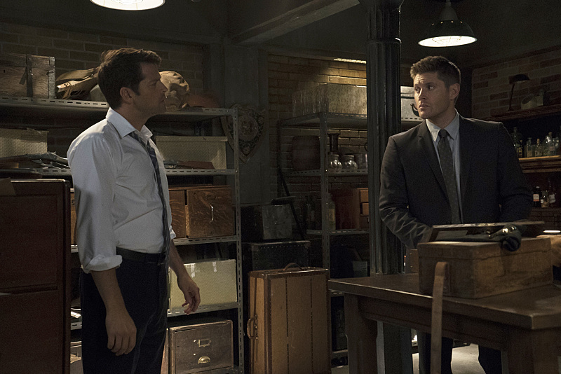 Supernatural -- "Into The Mystic" -- Image SN1111A_0015.jpg -- Pictured (L-R): Misha Collins as Castiel and Jensen Ackles as Dean -- Photo: Katie Yu/The CW -- ÃÂ© 2016 The CW Network, LLC. All Rights Reserved.